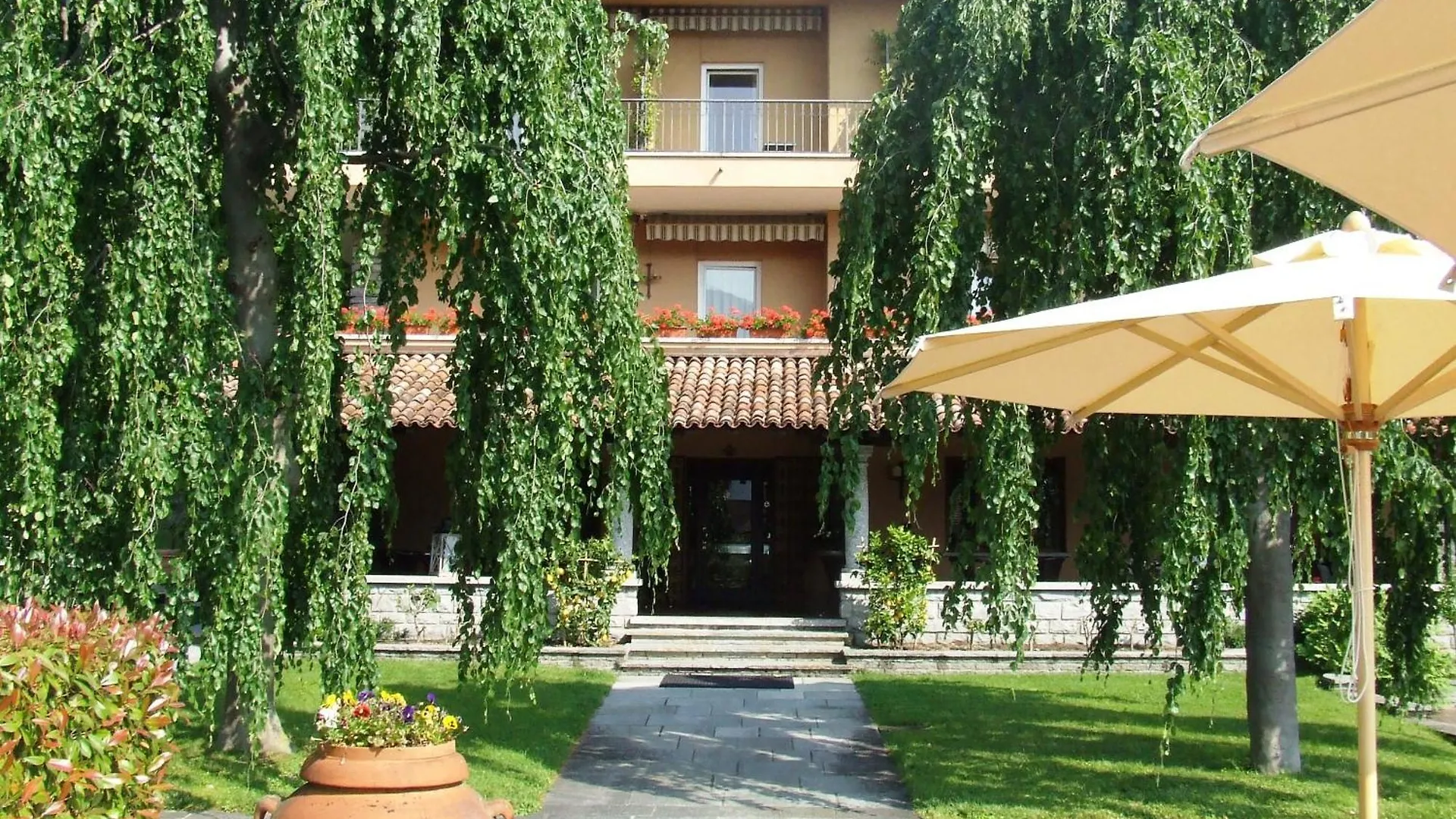 Albergo Villa Edy Tremezzo Hotel